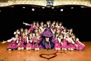 AKB48「向井地美音 卒業公演」集合写真 ©AKB48