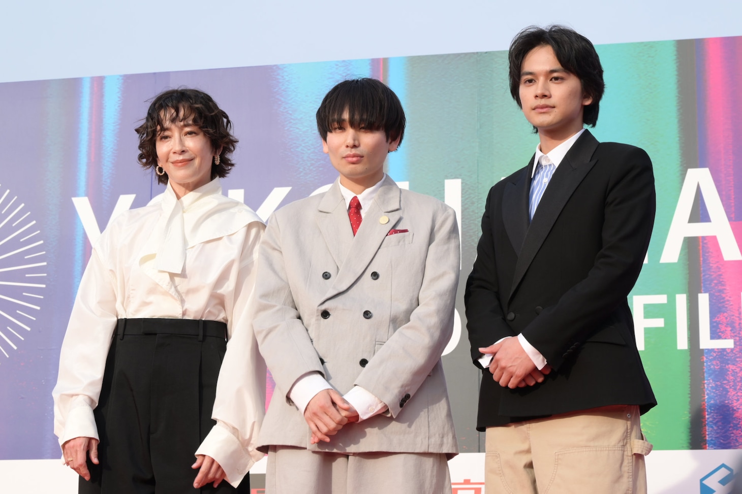 左から宮沢りえ、内山拓也、北村匠海（DISH//）。