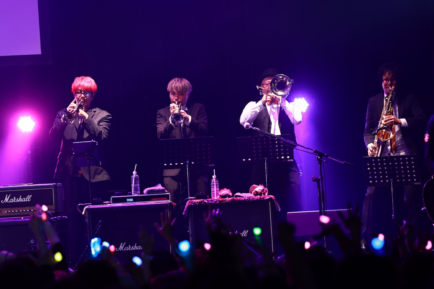 西崎ゴウシ（カルメラ）with HIS HORNS