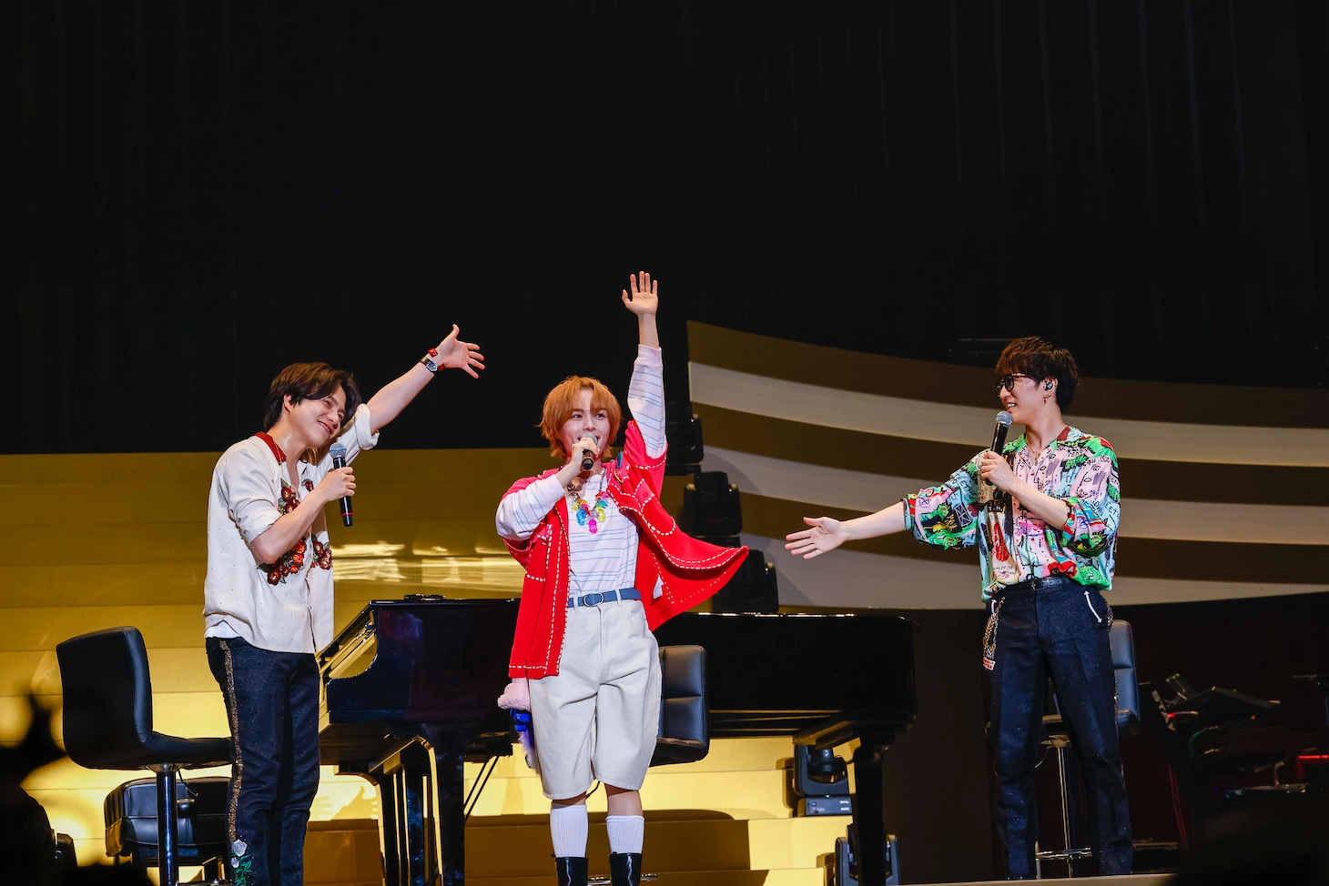 安田章大、WEST.、トラジャ、B&ZAIがバンドでダンスで続々コラボのSTARTOフェス「The ONE」大倉忠義もサプライズ登場