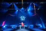 「渡辺美里 ULTRA POP スペシャル ～じゃじゃ馬40th～」の様子。（撮影：森島興一）