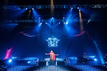 「渡辺美里 ULTRA POP スペシャル ～じゃじゃ馬40th～」の様子。（撮影：森島興一）