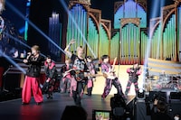 安田章大、WEST.、トラジャ、B&ZAIがバンドでダンスで続々コラボのSTARTOフェス「The ONE」大倉忠義もサプライズ登場