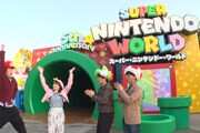 左から堀内健、丹生明里、たくろう（赤木裕、きむらバンド）