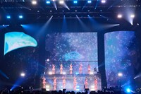 「≠ME アリーナツアー 2026『喝采パレード』」初日公演の様子。©YOANI