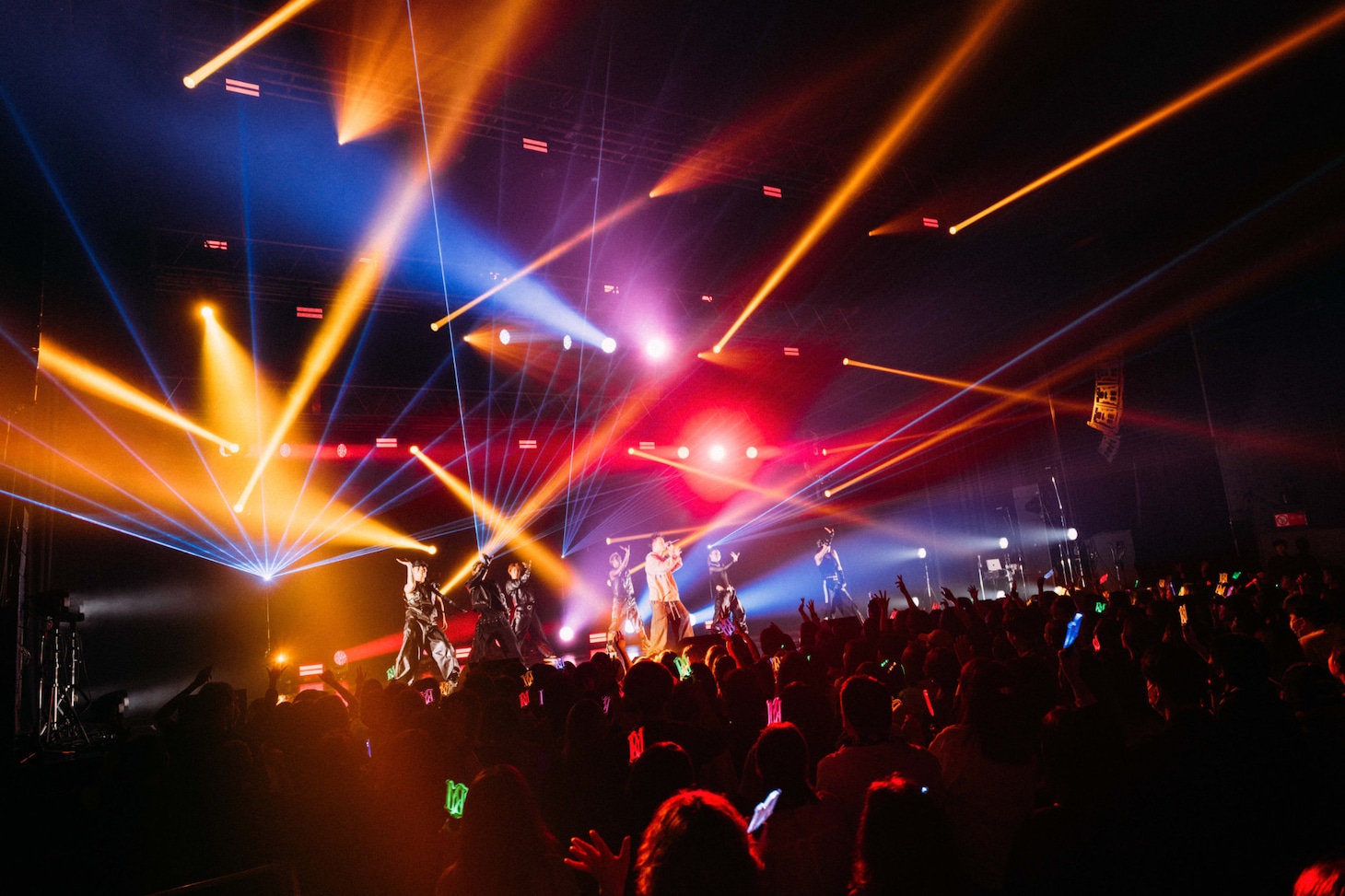 RYOKI MIYAMA（三山凌輝 / ex. BE:FIRST）のライブツアー「RYOKI MIYAMA First Tour『Back from the coffin.』」（2026年5月3日公演）の様子。
