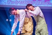 峯大凱と脇龍真によるデュオ・峯脇。