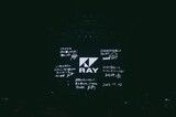 スクリーンに映し出されたRAYのメッセージ。（Photo by endo rika）