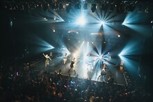 「RAY ONE-MAN SHOW『#MOD_GROOVE』- SOUND VISUALIZATION -」の様子。（Photo by endo rika）