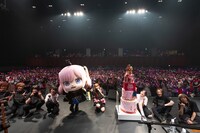 「中川翔子 20th Anniversary Birthday Live」昼公演の様子。（Photo by Ayumi Nagami）©金田陽介・講談社 / 「黒猫と魔女の教室」製作委員会