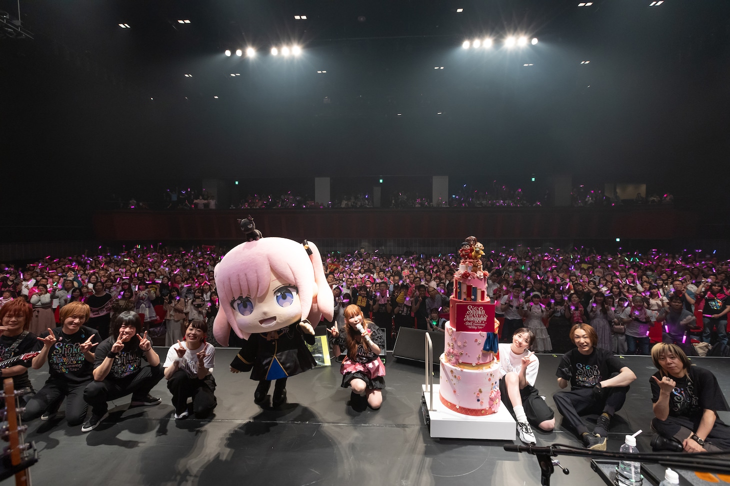「中川翔子 20th Anniversary Birthday Live」昼公演の様子。（Photo by Ayumi Nagami）©金田陽介・講談社 / 「黒猫と魔女の教室」製作委員会