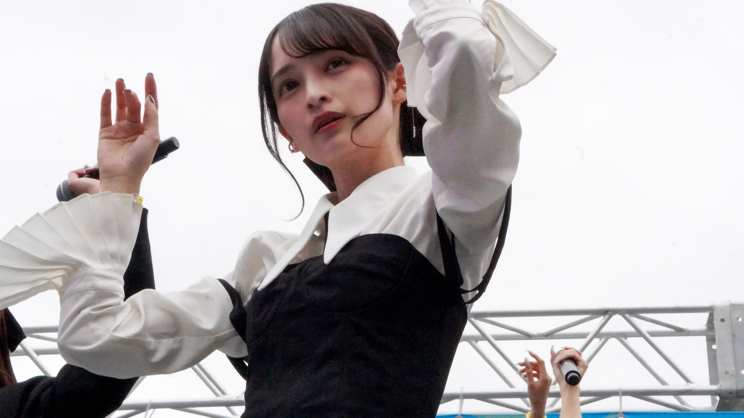 ALLY ©OVERSE/KING RECORDS