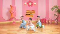 サントリー「美色韓茶」Web CMより。