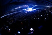 FRUITS ZIPPERアリーナツアー「DREAM WITH IN」東京・国立代々木競技場第一体育館公演の様子。