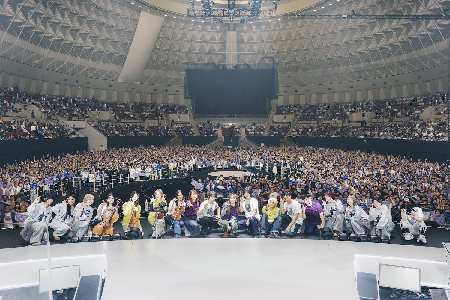 Lilas TOUR 0 Lilas Live Tour 2026 Laugh B2ポスター 幾田りら