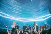 「a flood of circle 20周年記念公演 “LIVE AT 日本武道館”」の様子。（撮影：新保勇樹）