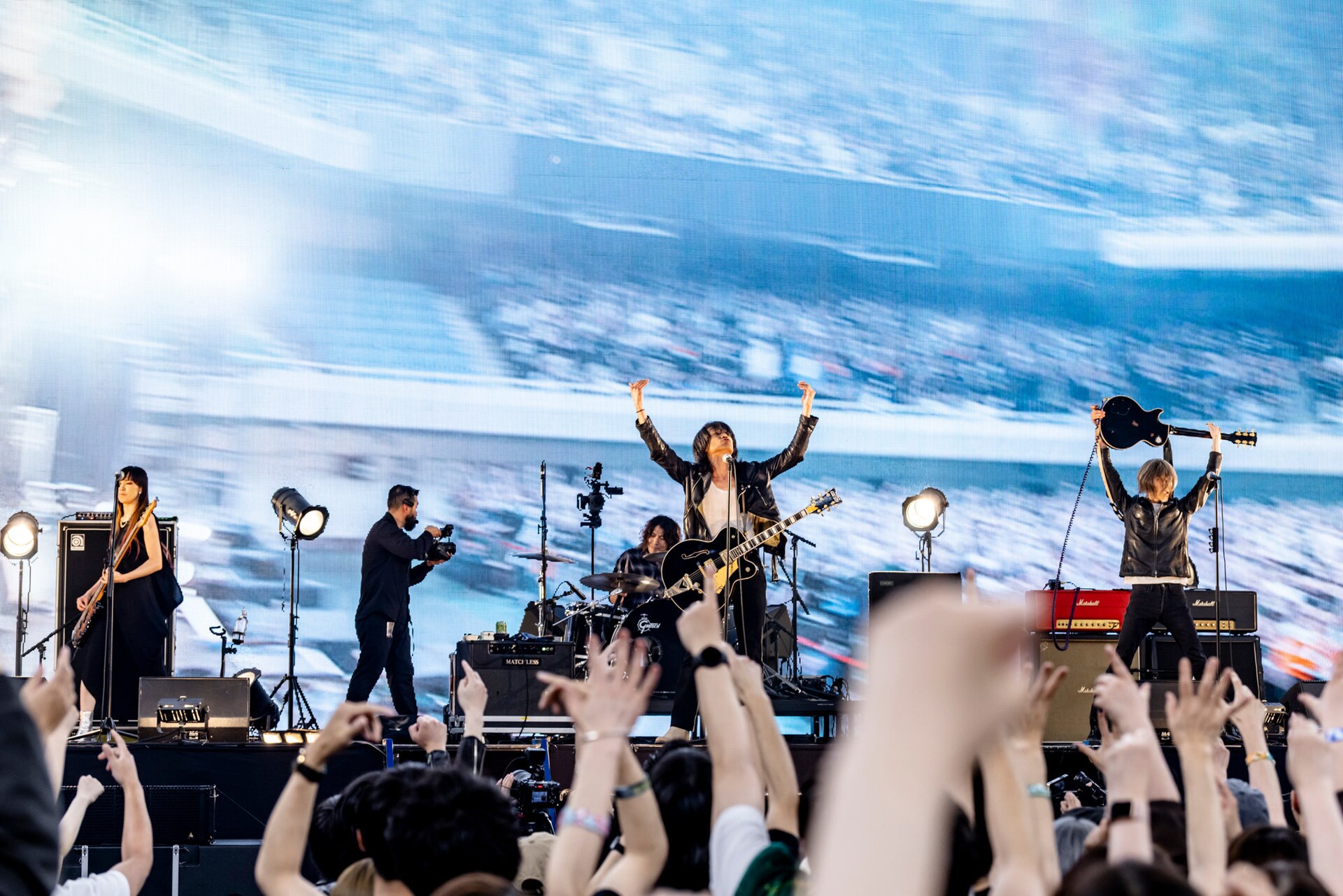 中村一義、今年最初で最後のバンドセットワンマン開催 - 音楽ナタリー