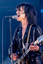 a flood of circleが初武道館ワンマンで見せた“通常運転”ぶり、結成20周年に示した無骨なスタンス