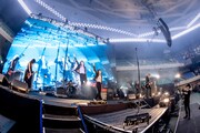 「a flood of circle 20周年記念公演 “LIVE AT 日本武道館”」の様子。（Photo by Viola Kam [V'z Twinkle]）