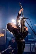 佐々木亮介（Vo, G）（Photo by Viola Kam [V'z Twinkle]）