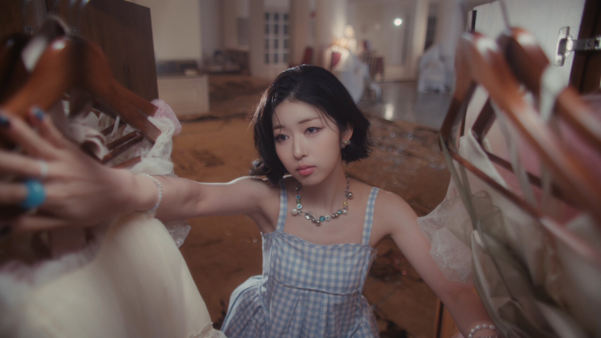 IS:SUE 田中優希 タワレコ HMV ラキドロ YUUKI（田中優希）。IS:SUE「QUARTET」MVより。 [画像・動画ギャラリー
