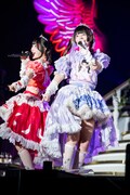 逃げ水あむ（左）、環やね（右）のお姉さんチーム。