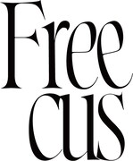 「Freecus」ロゴ