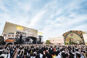 「ヤバイTシャツ屋さん "Tank-top Festival 2026" in 志摩スペイン村 ONE-MAN SHOW」の様子。（Photo by Yukihide "JON..."Takimoto）