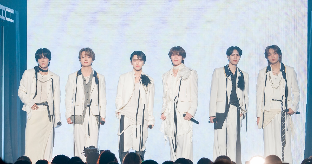 DXTEENの2ndワンマンツアーが終幕、秋に初のホールツアー開催決定