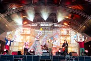 四星球とヤバイTシャツ屋さん。（Photo by MASANORI FUJIKAWA）