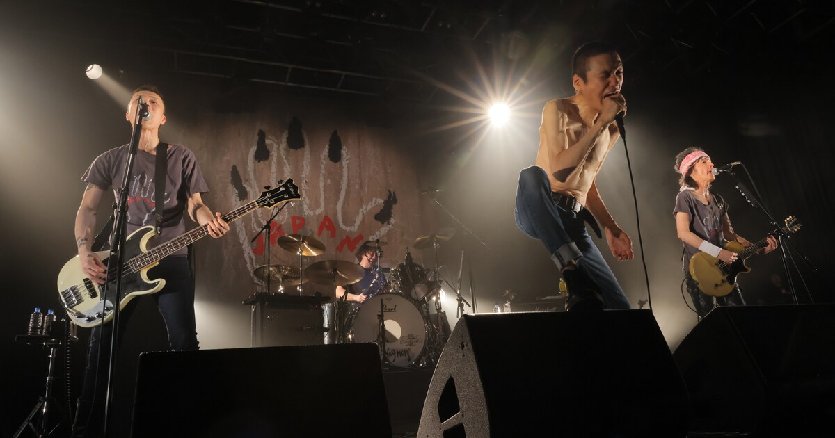 ザ・クロマニヨンズが56公演の47都道府県ツアー完走、新たなライブ 