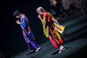 左からそらる、まふまふ。