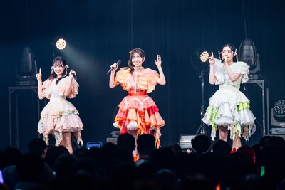 この春高校を卒業したえびちゅうの中7トリオ。左から仲村悠菜、桜井えま、風見和香。