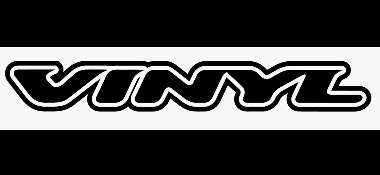 VINYLのギタリスト鈴木新が緊急入院、命に別状なしも療養のため一部