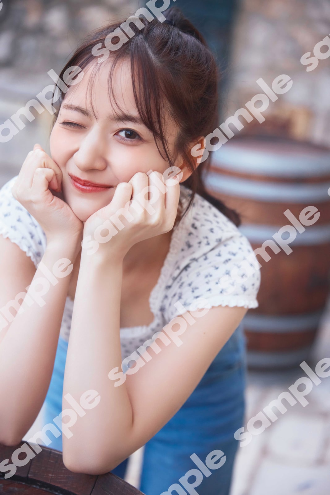 金川紗耶（乃木坂46）1st写真集「好きのグラデーション」特典のポスト