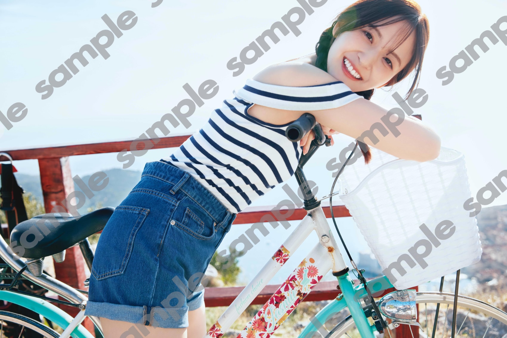 金川紗耶（乃木坂46）1st写真集「好きのグラデーション」特典のポスト