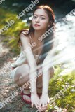 金川紗耶（乃木坂46）1st写真集「好きのグラデーション」通常版特典のポストカード。（楽天ブックス）（撮影：三宮幹史）