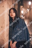 金川紗耶（乃木坂46）1st写真集「好きのグラデーション」特典のポストカード。（三省堂書店）（撮影：三宮幹史）