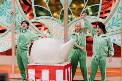 「テレビ×ミセス」5月18日放送回より、「グリーンアップルティーチャレンジ」に挑戦するMrs. GREEN APPLE。©TBS