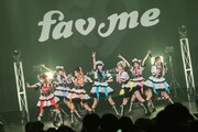 fav me「1st Anniversary Live 『STILL A NEW WORLD』」の様子。（Photo by Masayo）