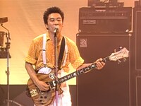 「伝説のコンサート“ザ・ブルーハーツ” リマスター版」番組映像より。