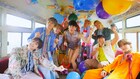 EXILE B HAPPYが小島よしお、キッズと元気にパフォーマンス　「EXILE B おっぱっぴー」MV公開