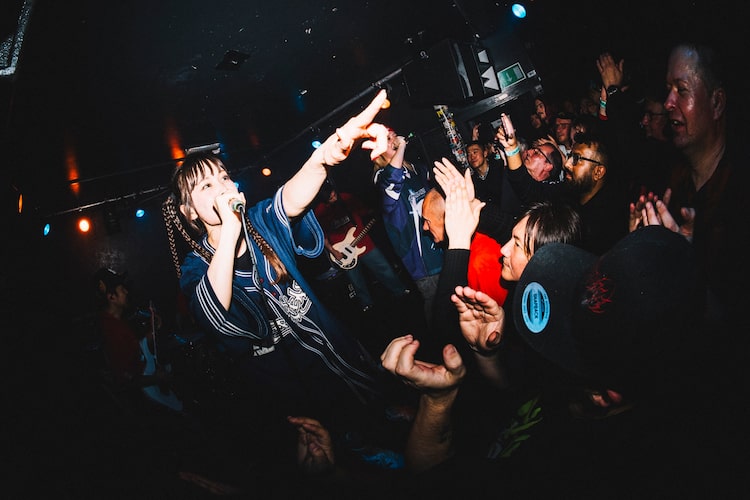EMNWロンドン公演の様子（Photo by Jessie-Rose Lena）