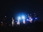 「りんご娘 はるか夢スタジアムライブ "Dream of Diamond" 輝け!! 10,000人のペンライト!!～40市町村の魅力大発見～」の様子。
