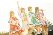 「りんご娘 はるか夢スタジアムライブ "Dream of Diamond" 輝け!! 10,000人のペンライト!!～40市町村の魅力大発見～」の様子。