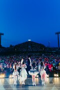 「りんご娘 はるか夢スタジアムライブ "Dream of Diamond" 輝け!! 10,000人のペンライト!!～40市町村の魅力大発見～」の様子。