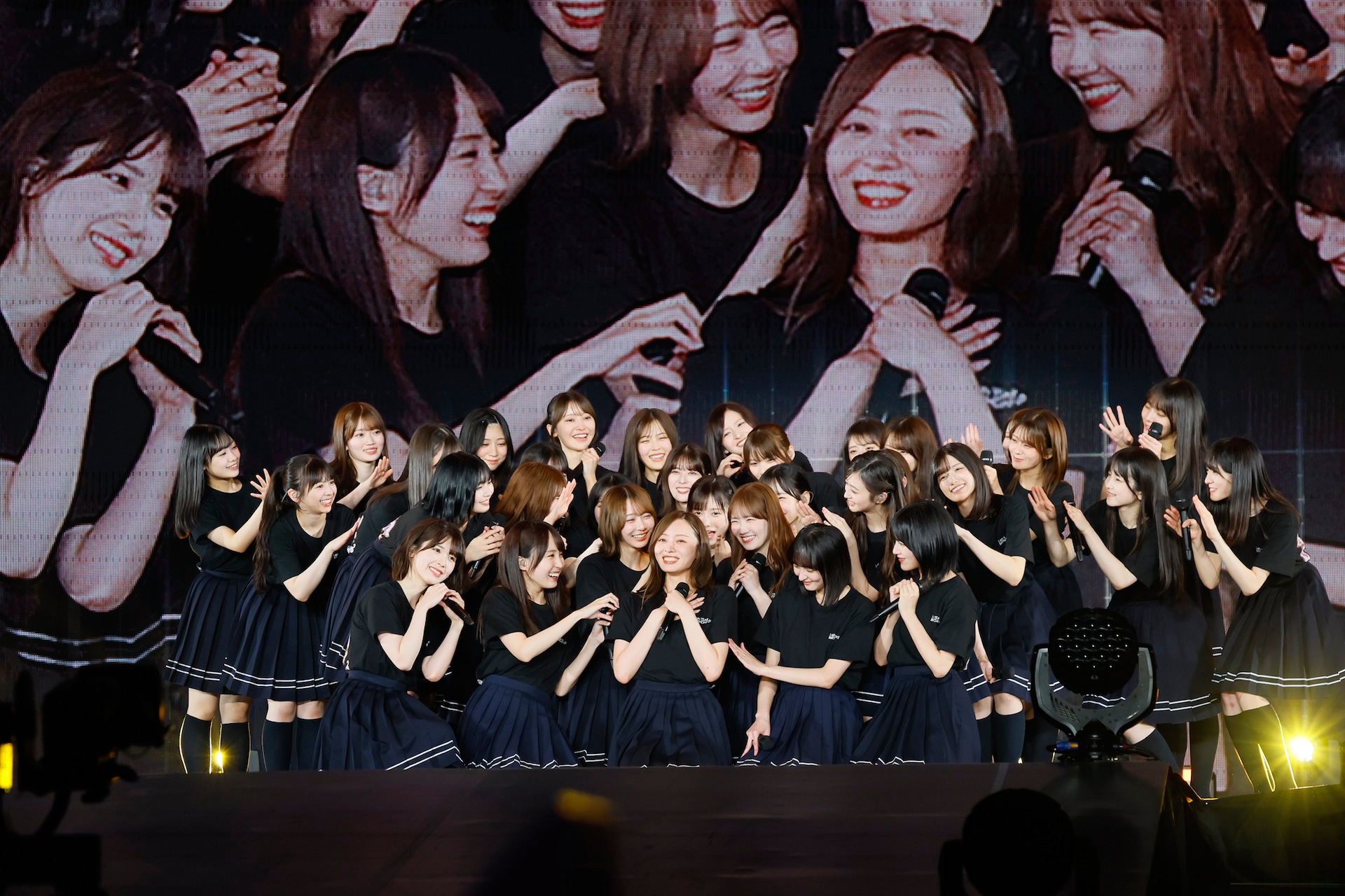 乃木坂46の過去と未来が交差した14周年バースデーライブ、新キャプテン