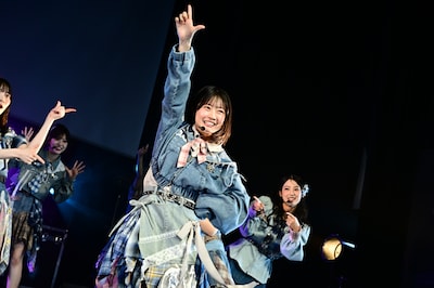 「僕が見たかった青空 全国ツアー2026春」KANDA SQUARE HALL公演より「Thank you! サンシャイン」パフォーマンスの様子。（写真提供：株式会社Ligareaz Management）