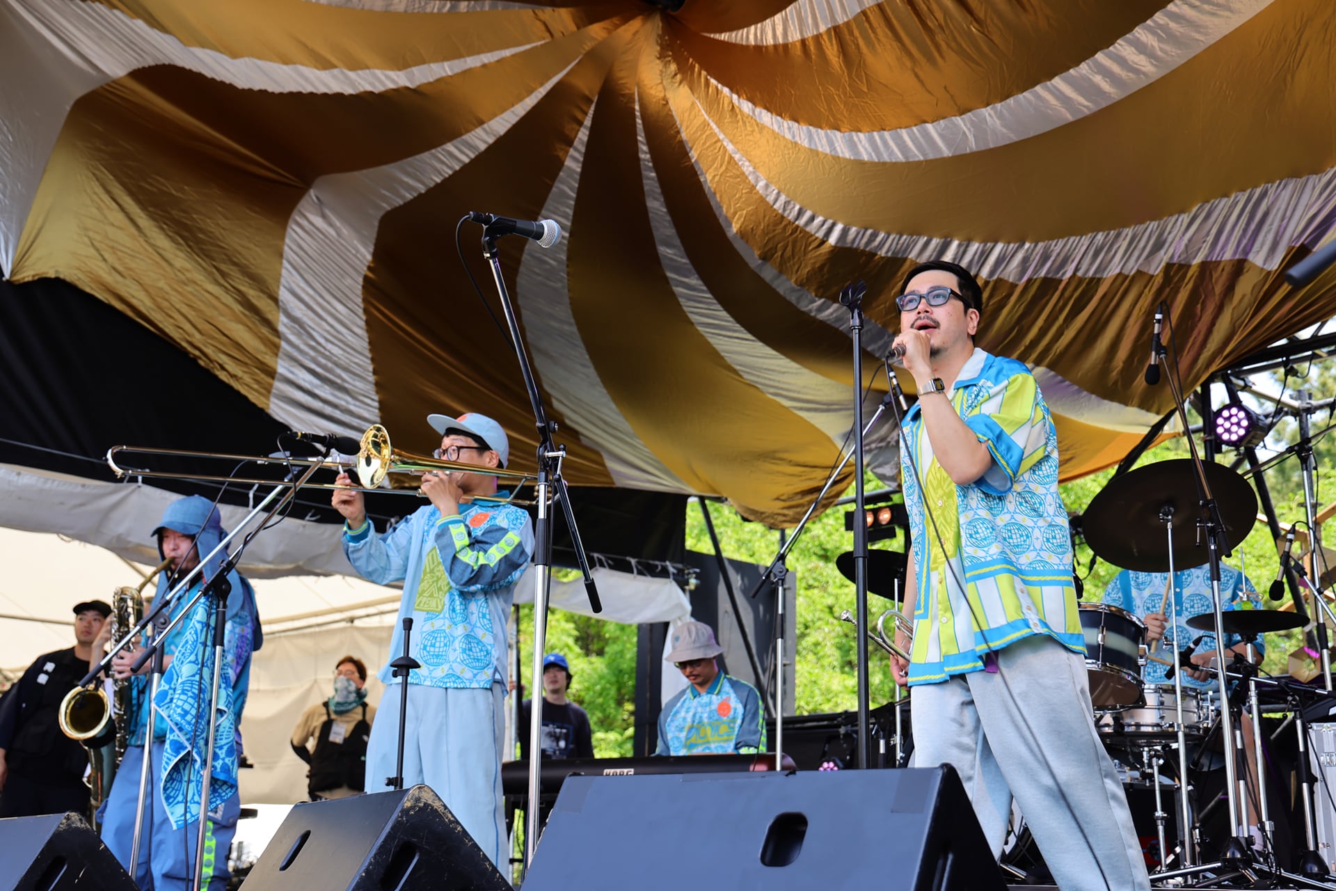 ZAZEN BOYS「遊び足りない」、福岡の音楽ファンを熱狂させた「CIRCLE