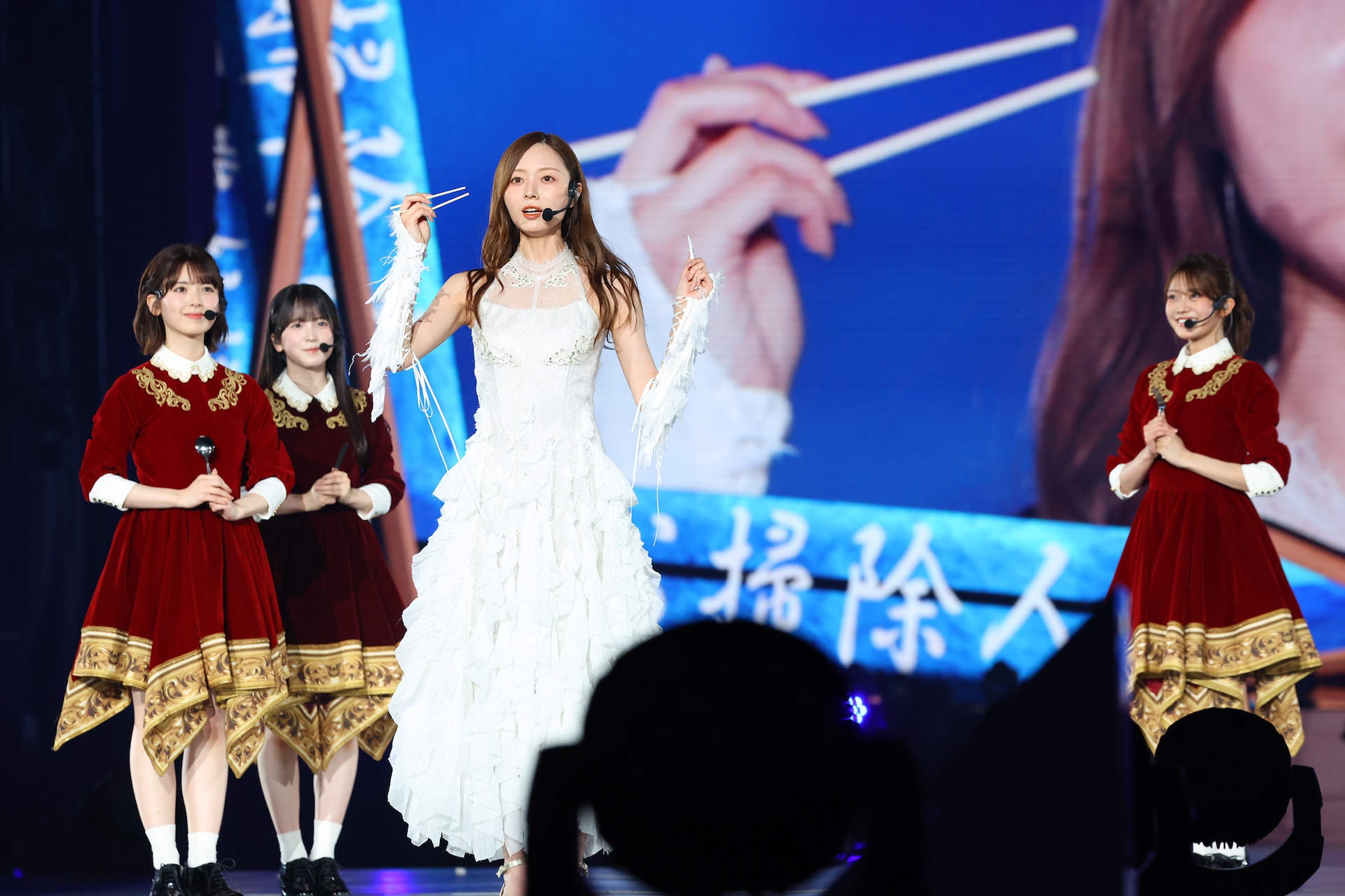 終演後とともにスクリーンに映し出された梅澤美波のラストメッセージ